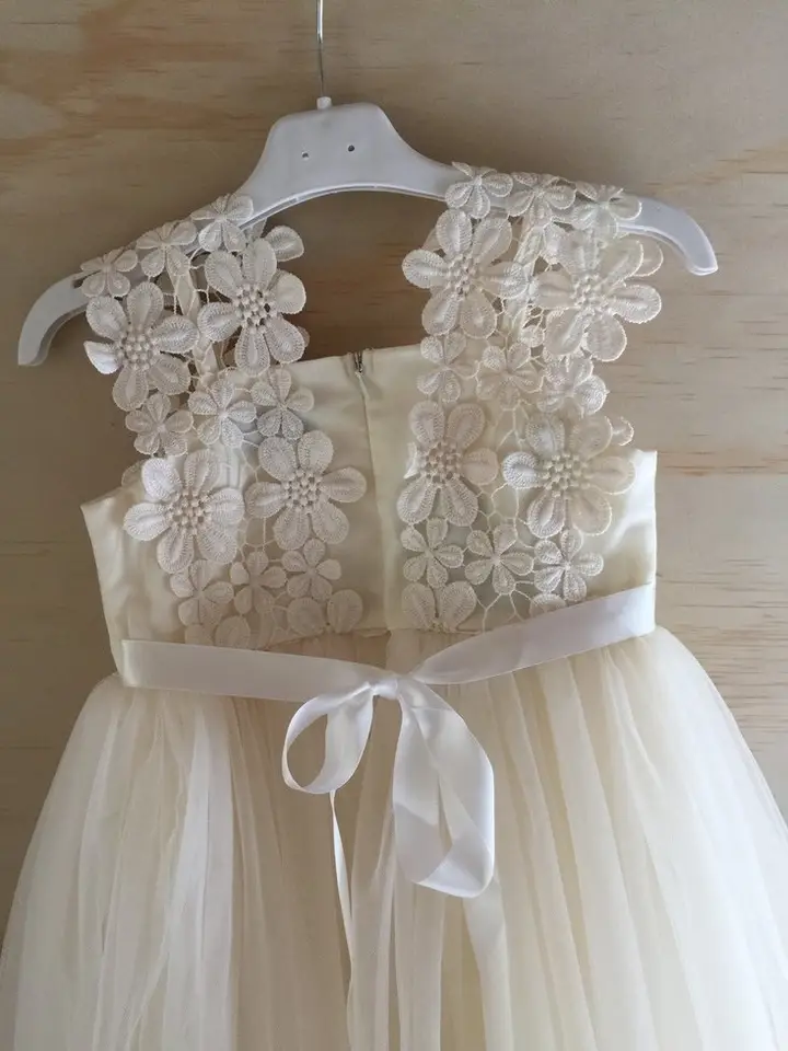 Layla Ivory Flower Girl Dress - Image 5