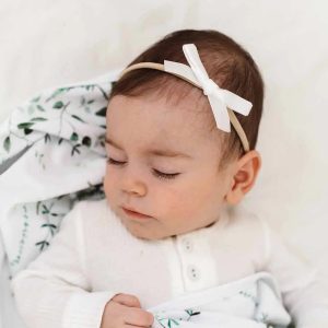 Snuggle Hunny Velvet Bow