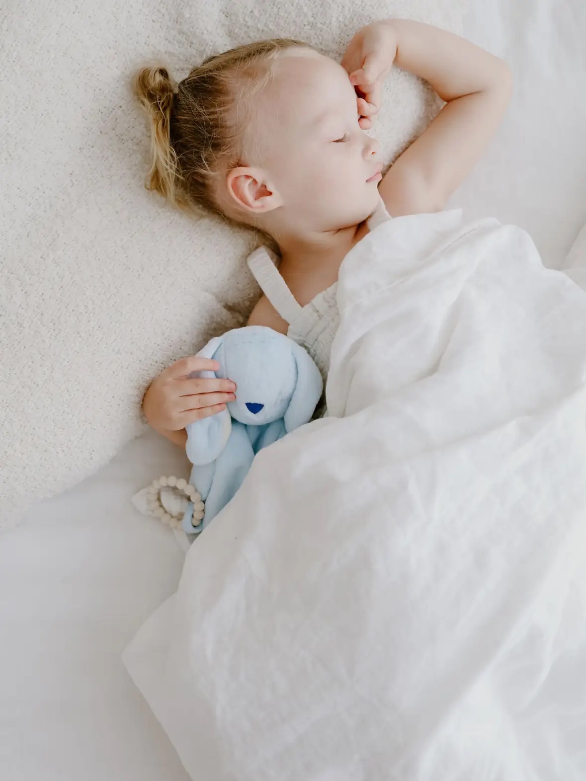Blue Marnie - Bunny Comforter and Teether - Image 3